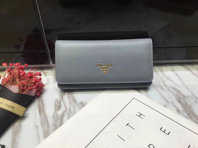 PRADA 프라다 메탈로고 장지갑 4COLOR