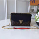 LOUIS VUITTON 루이비통 생 플라시드 M43714