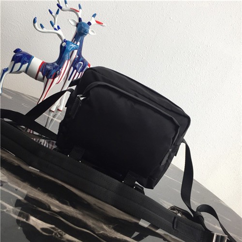 PRADA 프라다 숄더백 2VH043