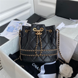 CHANEL 샤넬 버키뱃 AS2252