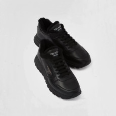 PRADA 프라다 남성 블랙 스니커즈 pr39x
