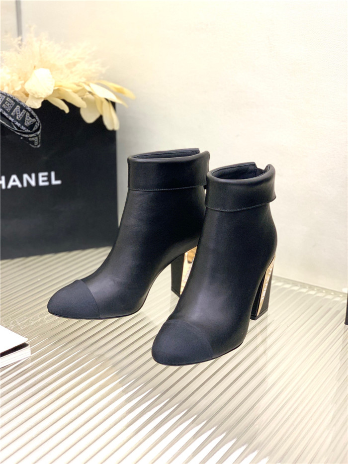 CHANEL 샤넬 여성용 부츠 C65010