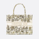 DIOR 디올 북 토트백 미듐 M1296