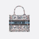 DIOR 디올 북 토트백 미듐 M1296-2