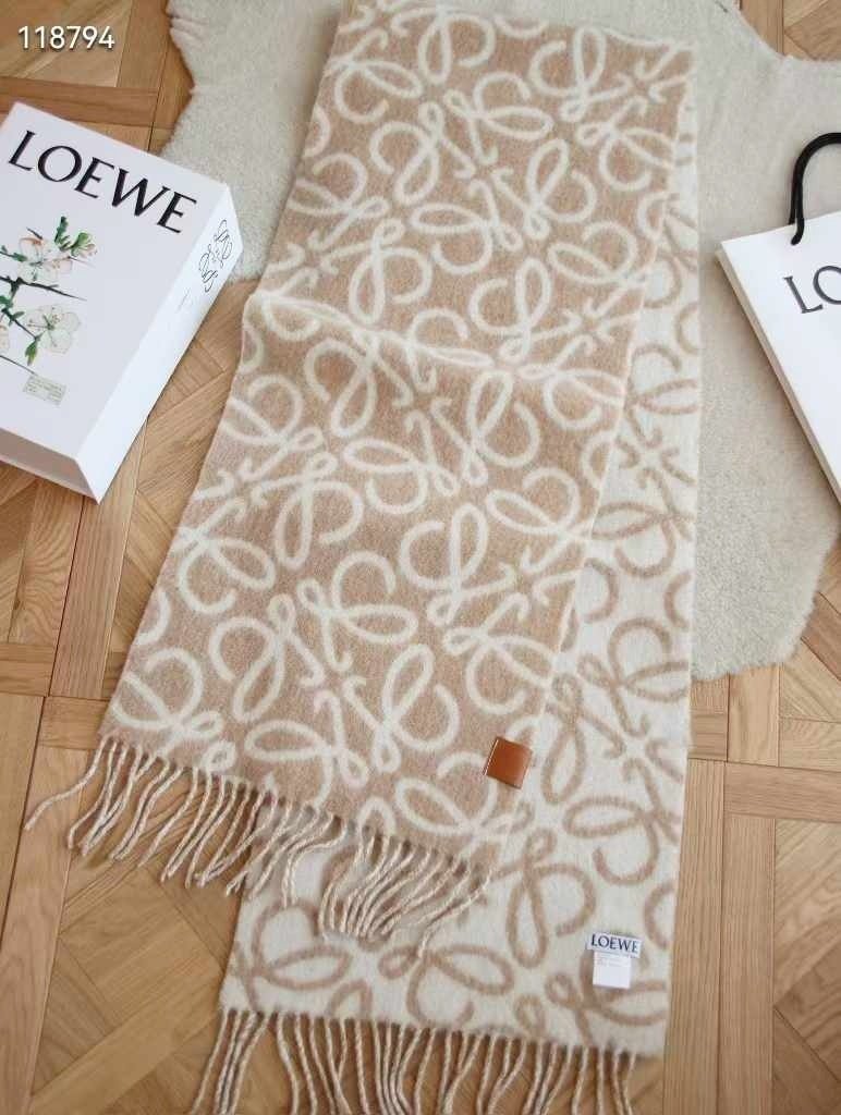 LOEWE 로에베 전판 머플러