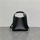 CELINE 셀린느 트리옹프 스몰 큐보백 124182 2COLOR